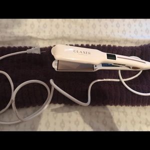 Hair straightener